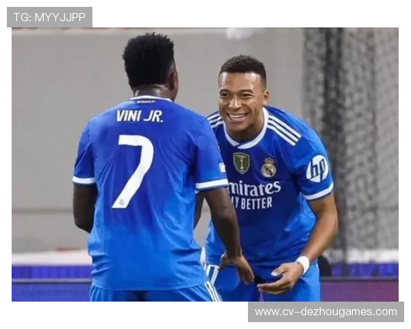 姆巴佩7分钟戴帽上演大四喜，皇马客场4-3险胜奥林匹亚科斯